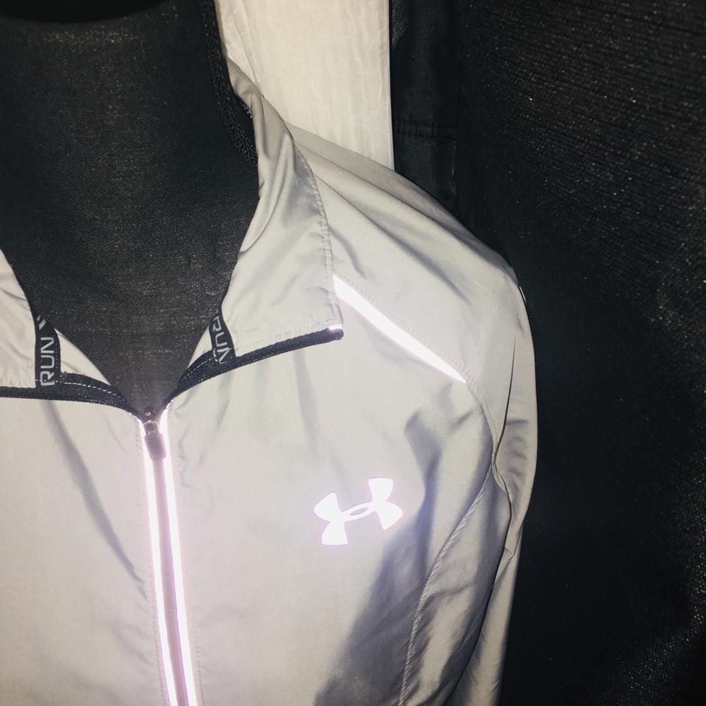 Wind breaker